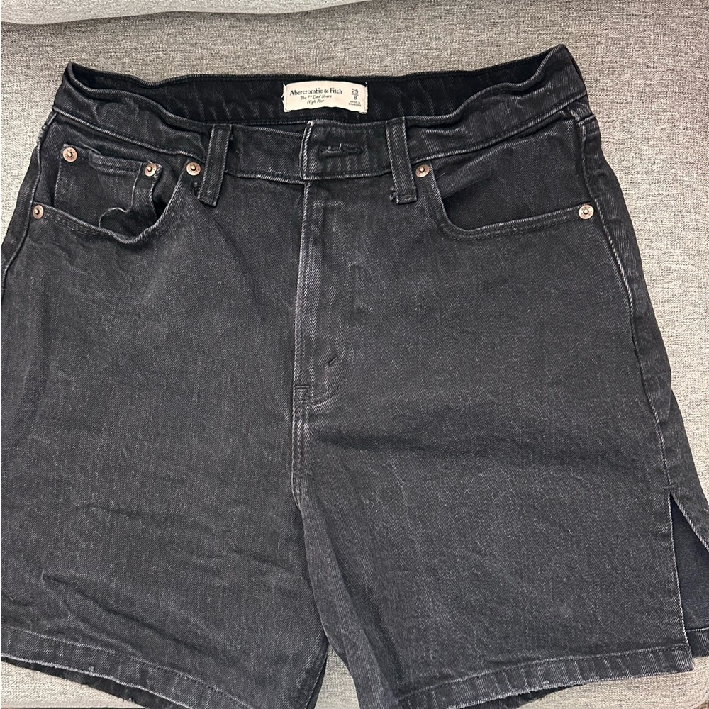 Abercrombie & Fitch The 7” Dad Short